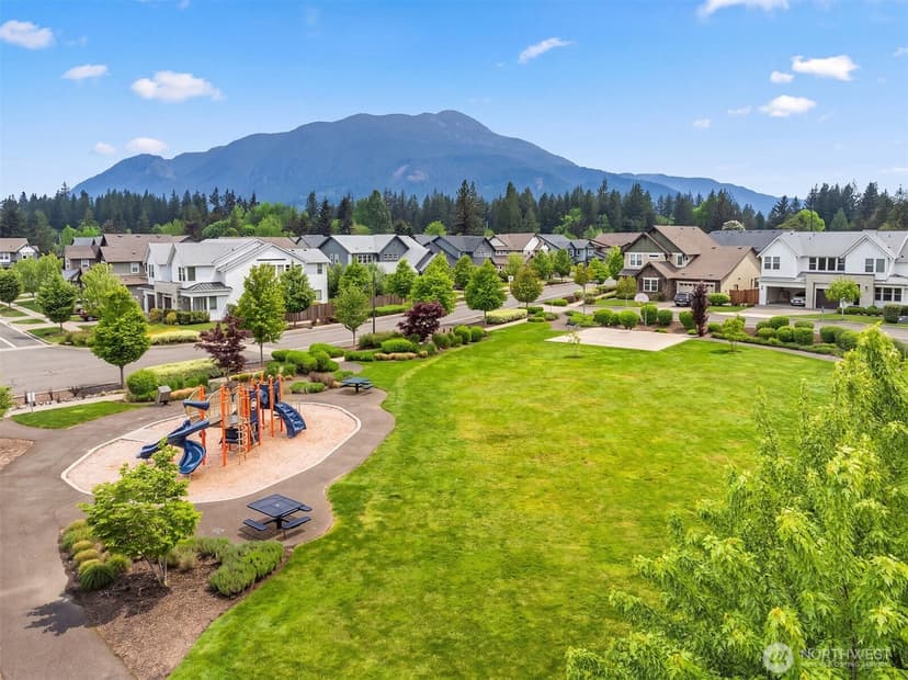 Property photo for 1503 Glacier Avenue SE, North Bend photo 40