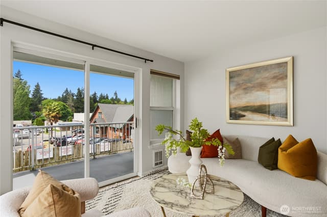Property photo for 13227 35th Avenue NE #1, Seattle photo 5