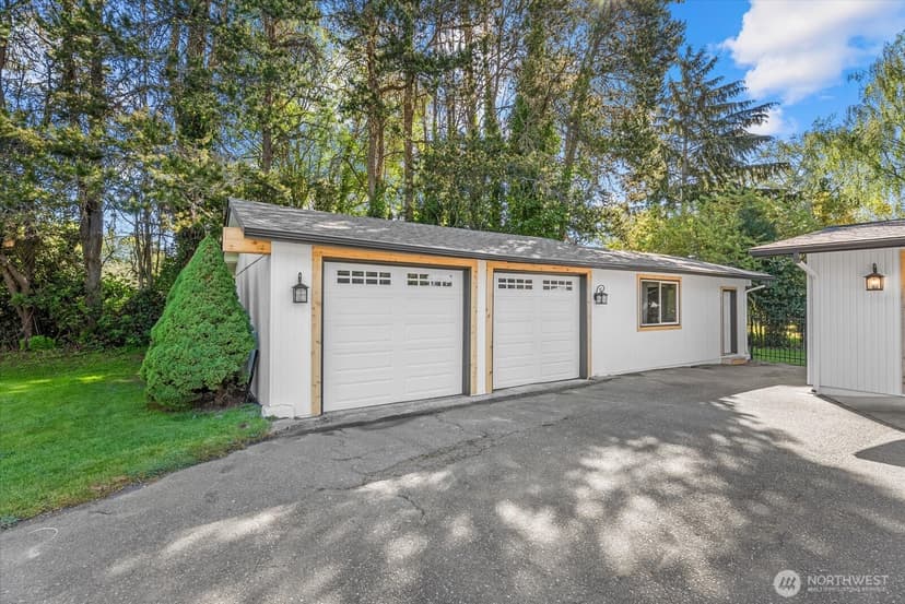 Property photo for 4621 Birch Tree Lane NW, Gig Harbor photo 3