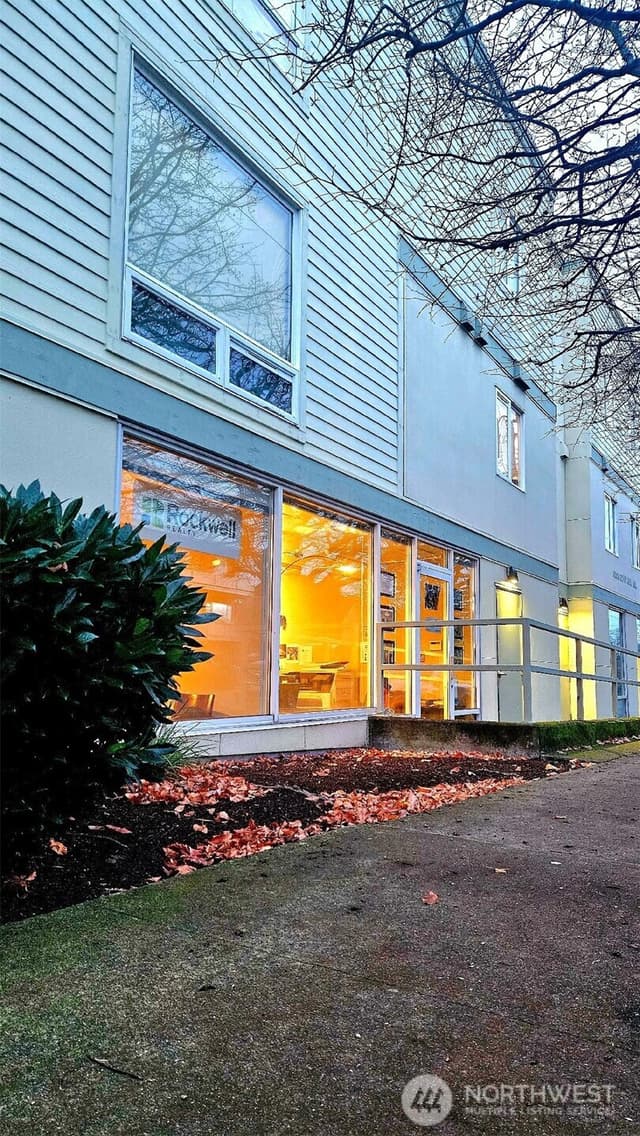 Property photo for 6300 32nd Avenue NW #C106, Seattle photo 2