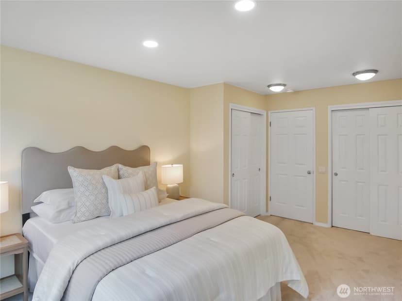 Property photo for 22471 SE 42nd Terrace #2204, Issaquah photo 27