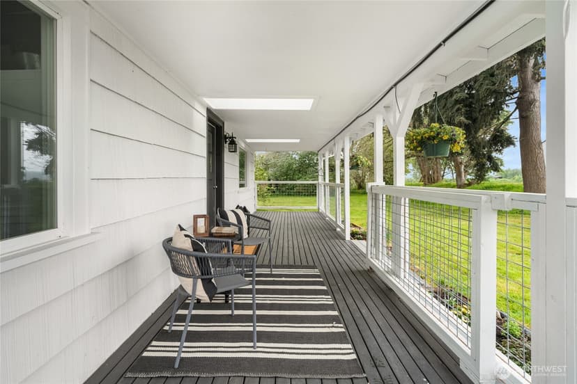 Property photo for 6001 Riverview Road, Snohomish photo 4
