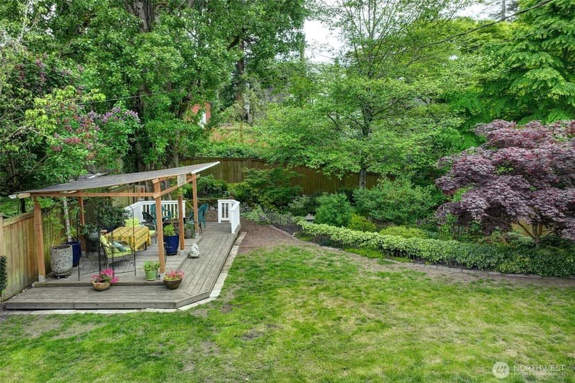 Property photo for 8451 35th Avenue SW, Seattle photo 16