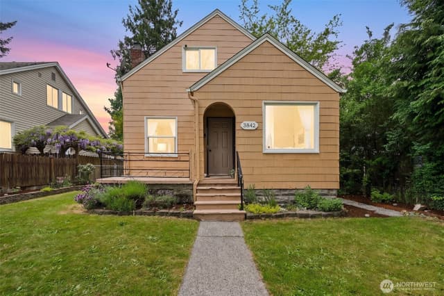Property photo for 3842 S D Street, Tacoma photo 3