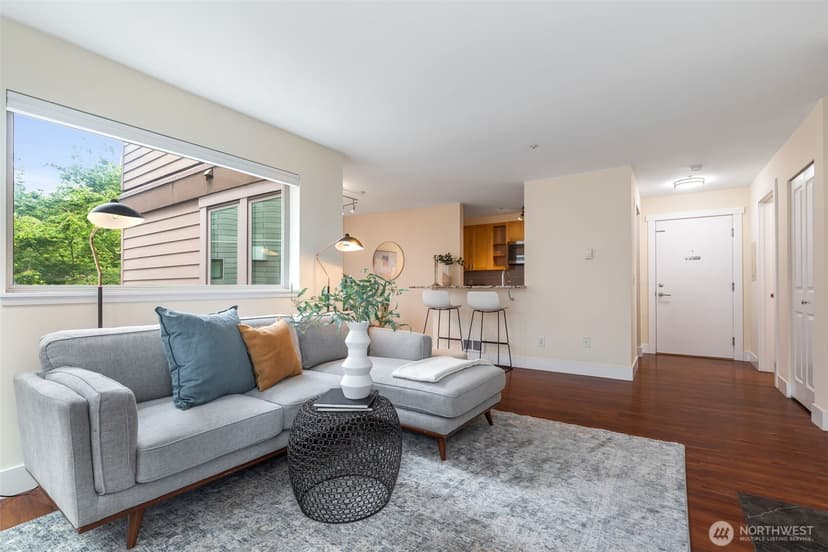 Property photo for 711 E Denny Way #206, Seattle photo 5