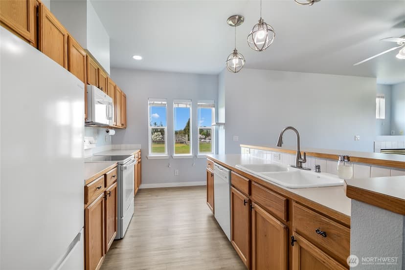 Property photo for 4827 67th Street NE #A201, Marysville photo 5