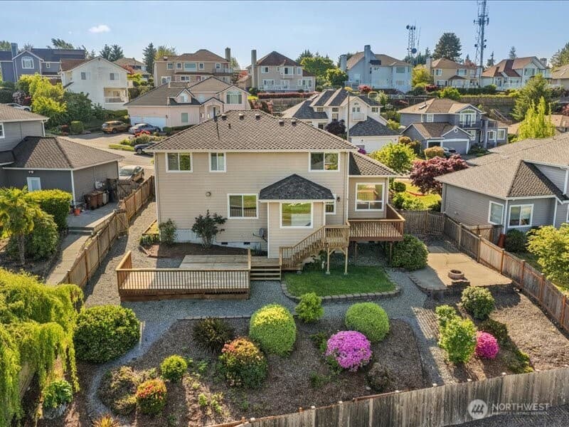 Property photo for 5131 Chinook Drive NE, Tacoma photo 2