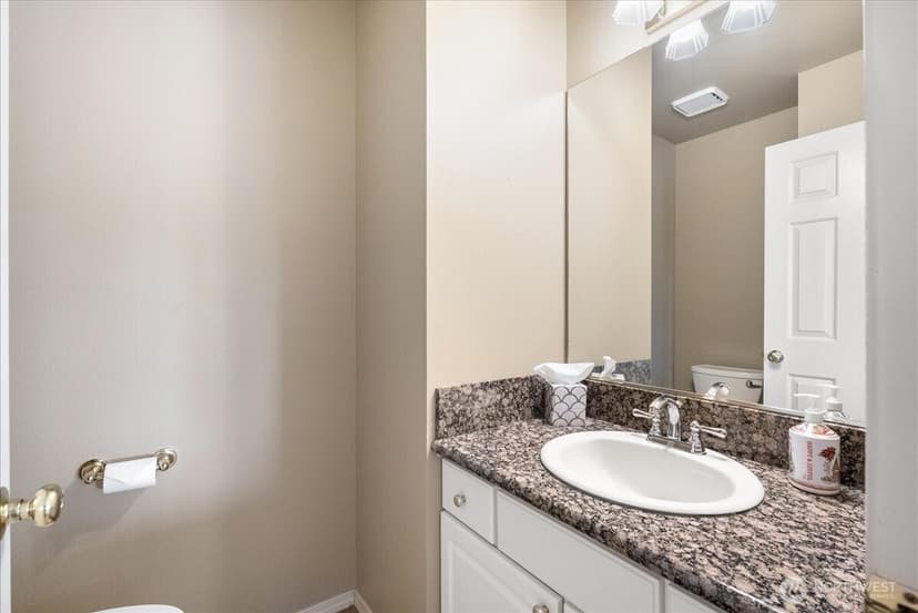 Property photo for 5131 Chinook Drive NE, Tacoma photo 20