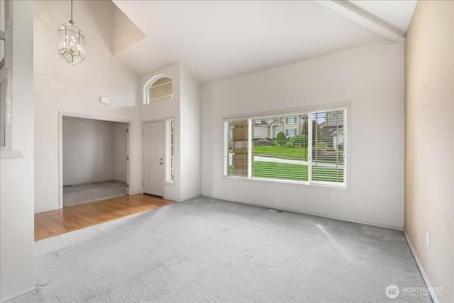 Property photo for 5131 Chinook Drive NE, Tacoma photo 4