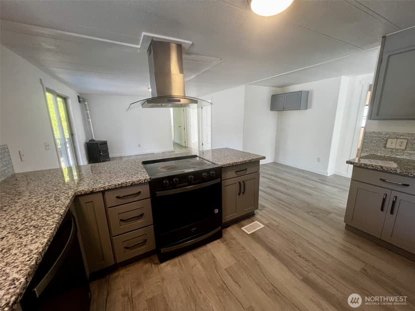 Property photo for 4248 A St SE #411, Auburn photo 19