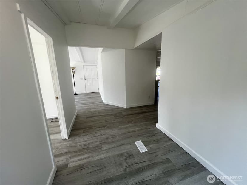 Property photo for 4248 A St SE #411, Auburn photo 7