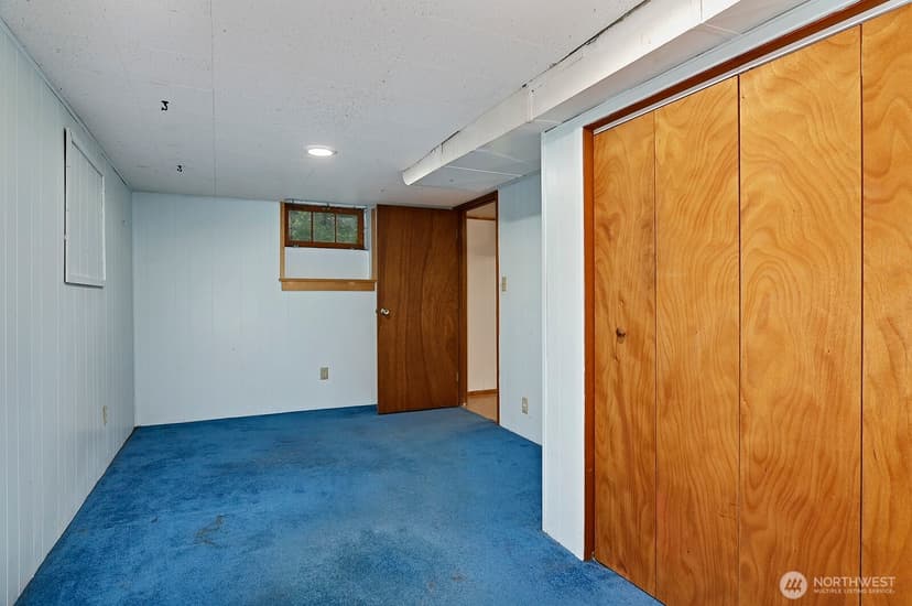 Property photo for 14019 36th Avenue NE, Seattle photo 14