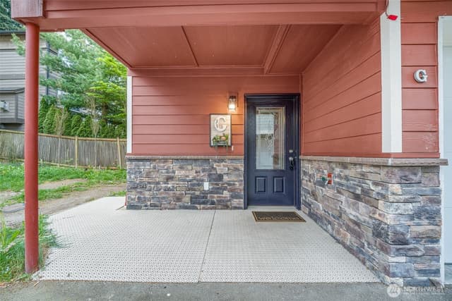 Property photo for 7109 Rainier Drive #G, Everett photo 2