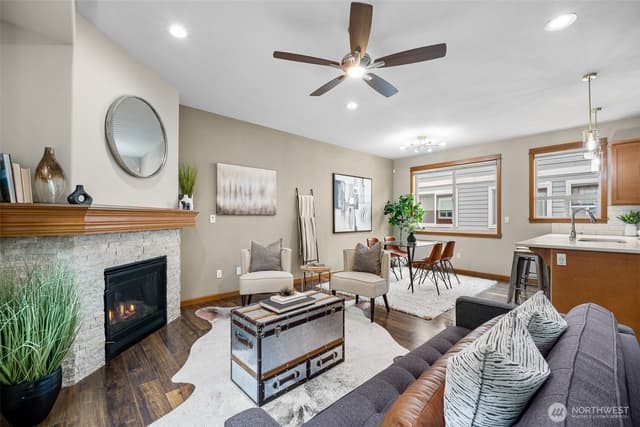 Property photo for 7109 Rainier Drive #G, Everett photo 4