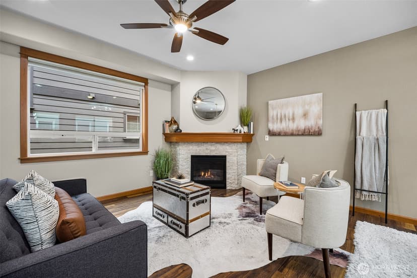 Property photo for 7109 Rainier Drive #G, Everett photo 8