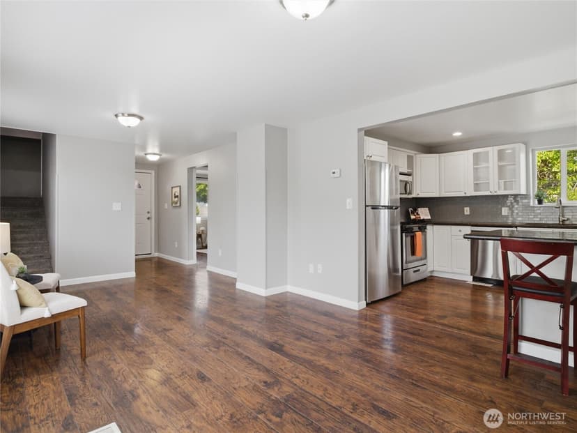 Property photo for 1025 S Prospect Street, Tacoma photo 10