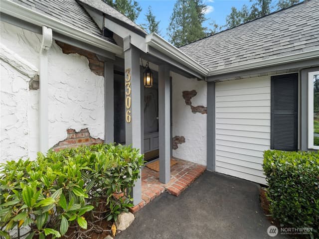 Property photo for 3306 217th Place SE, Sammamish photo 2
