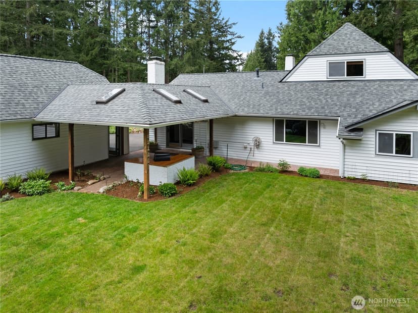 Property photo for 3306 217th Place SE, Sammamish photo 35