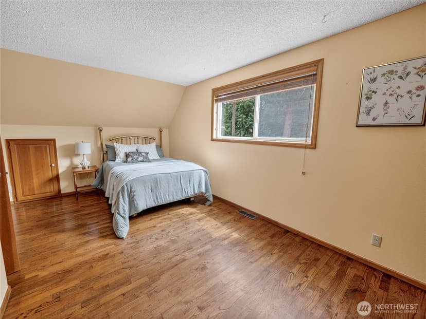Property photo for 3306 217th Place SE, Sammamish photo 25