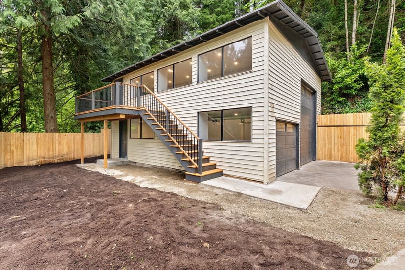 Property photo for 22518 Dorre Don Way, Maple Valley photo 36