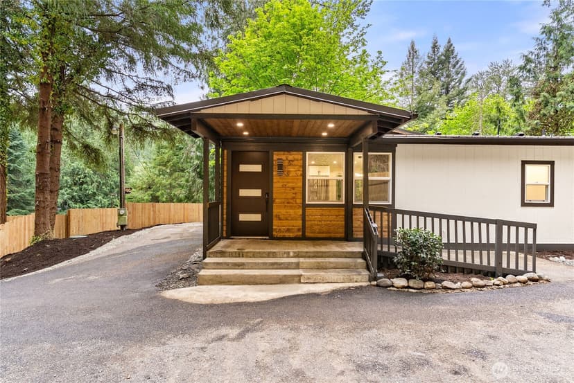 Property photo for 22518 Dorre Don Way, Maple Valley photo 6