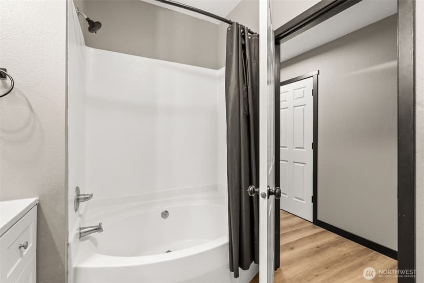 Property photo for 10015 186th Place E #111, Puyallup photo 13