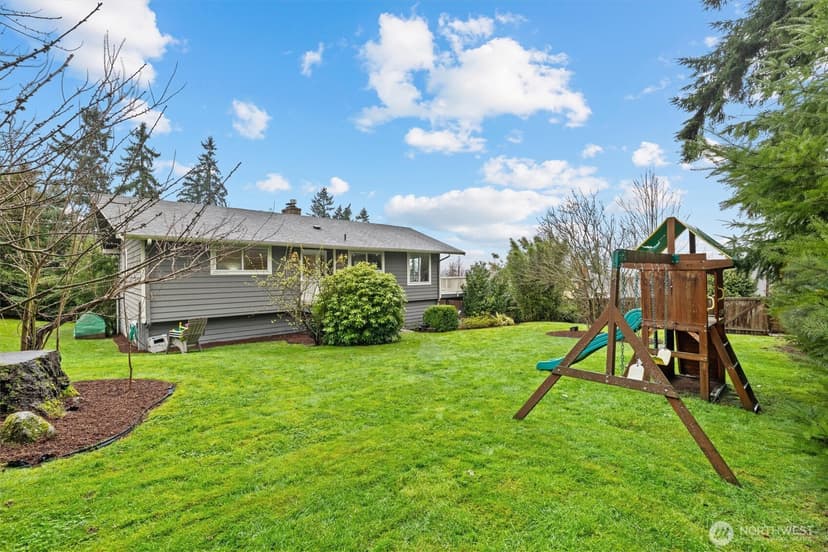 Property photo for 15919 NE 84th Avenue NE, Kenmore photo 34