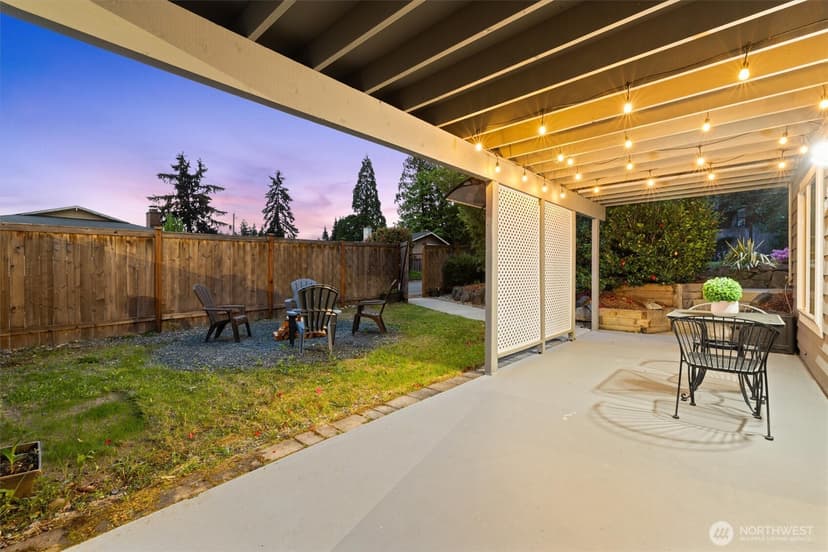 Property photo for 15919 NE 84th Avenue NE, Kenmore photo 31