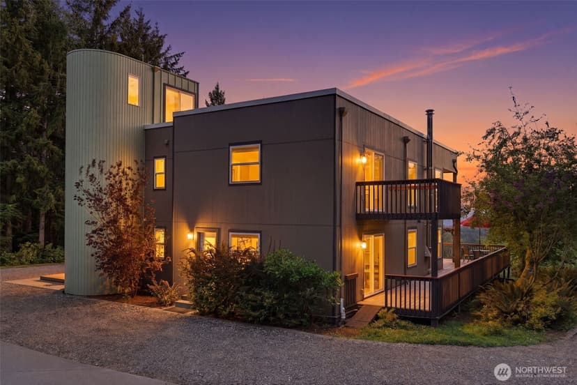 Property photo for 2155 Lost Creek Lane NW, Bremerton photo 4