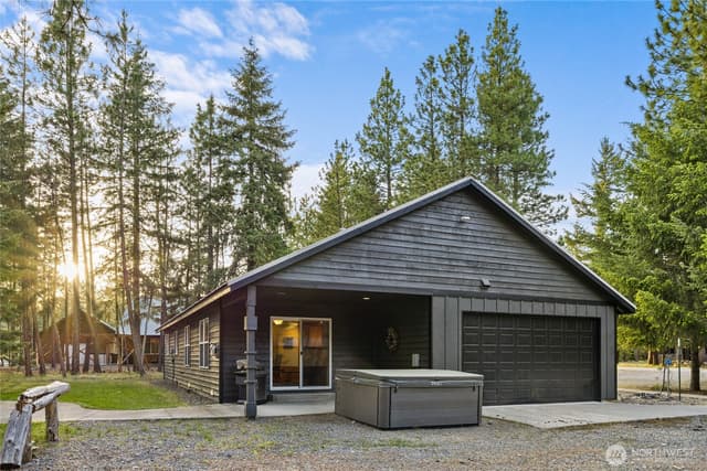 Property photo for 750 Evergreen Valley Loop Road, Ronald photo 3