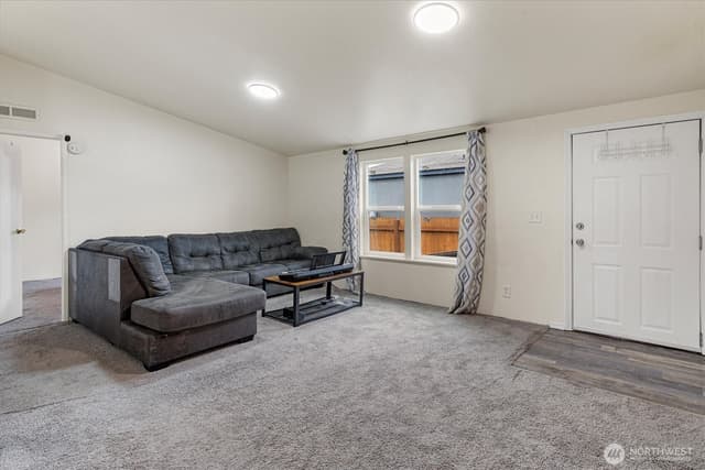 Property photo for 10428 137th Street Court E #47, Puyallup photo 4
