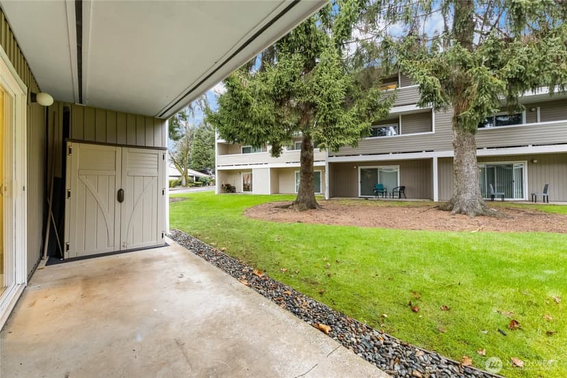Property photo for 12510 NE 130th Way #B106, Kirkland photo 17