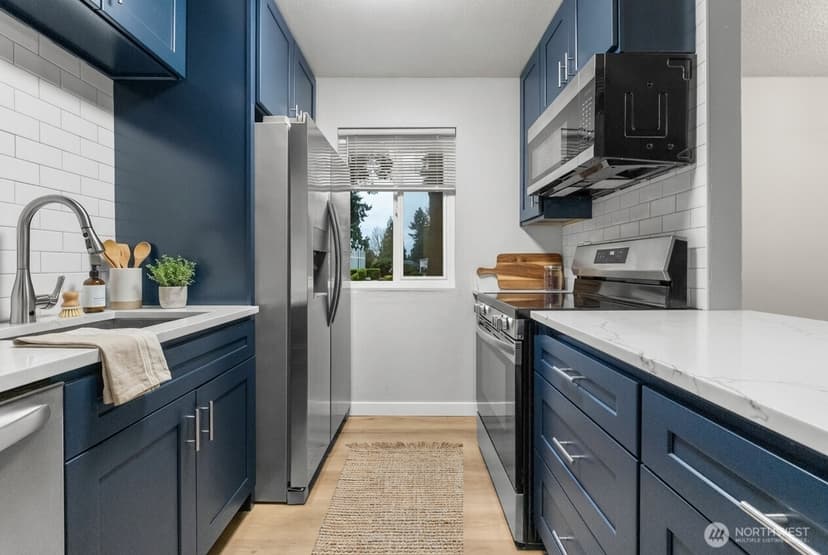 Property photo for 12510 NE 130th Way #B106, Kirkland