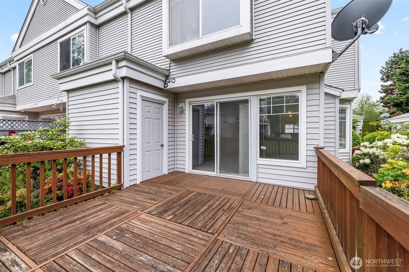 Property photo for 5410 S 236th Place, Kent photo 27