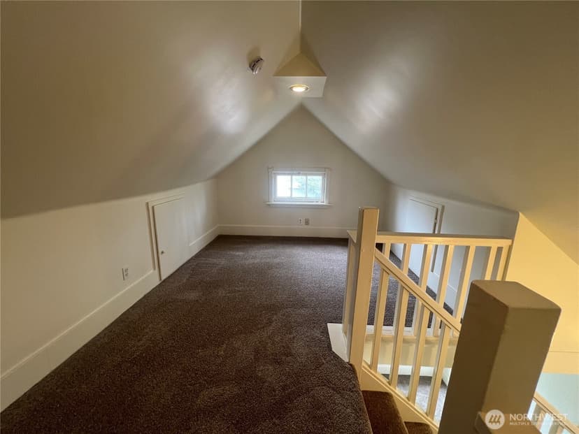 Property photo for 2123 S Wilkeson Street, Tacoma photo 11