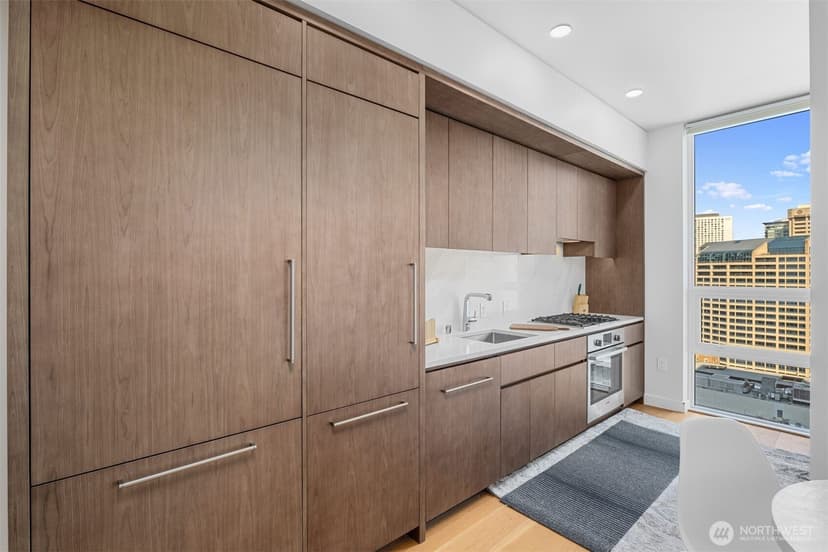 Property photo for 121 Stewart Street #2402, Seattle photo 6