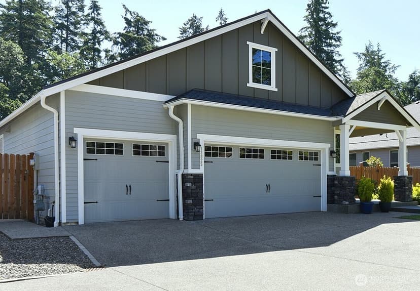 Property photo for 12825 Lakeholme Road SW, Lakewood photo 28