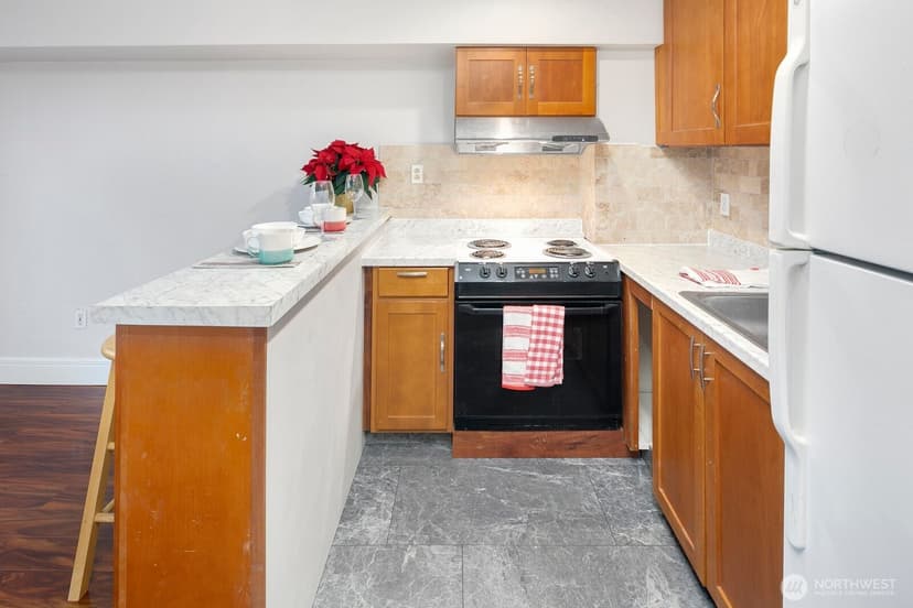 Property photo for 2367 S Forest Street, Seattle photo 19