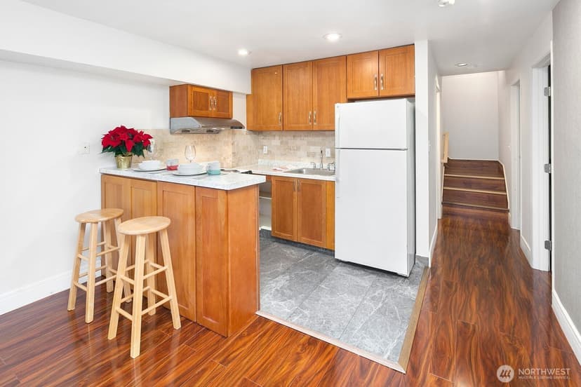 Property photo for 2367 S Forest Street, Seattle photo 18