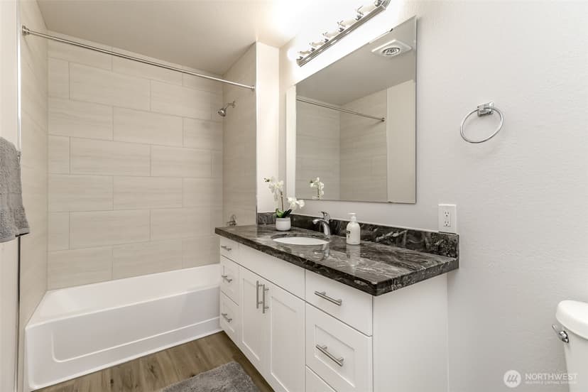 Property photo for 2100 S 336th Street #R1, Federal Way photo 9