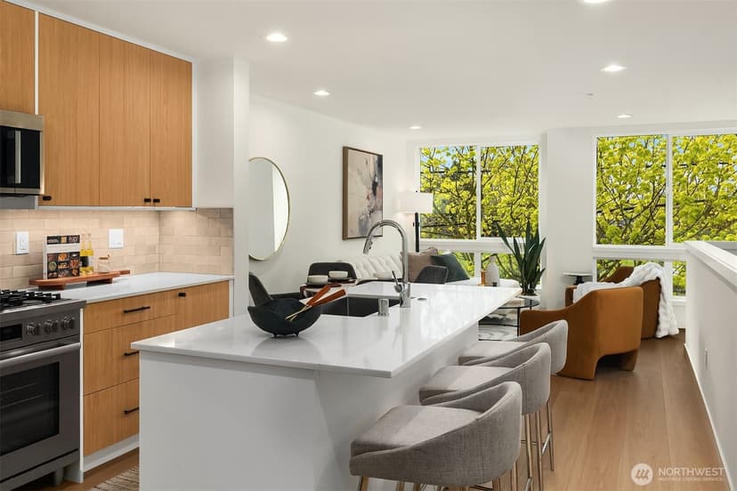 Property photo for 932 NW 54th Street, Seattle photo 11