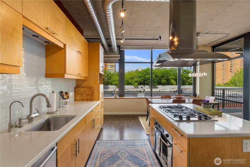 Property photo for 2720 3rd Avenue #509, Seattle photo 15
