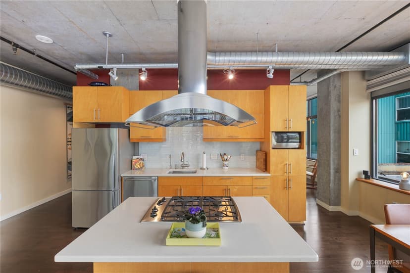 Property photo for 2720 3rd Avenue #509, Seattle photo 13