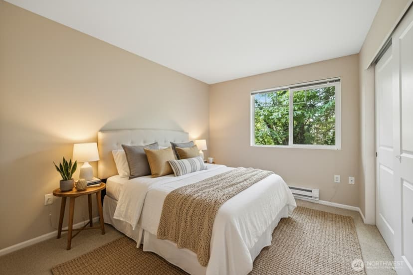 Property photo for 21048 40th Place S #J2, SeaTac photo 13