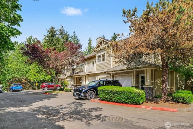 Property photo for 2160 Newport Way NW #6-1, Issaquah photo 2