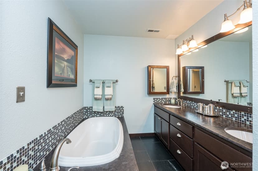 Property photo for 18816 51st Street E, Lake Tapps photo 17