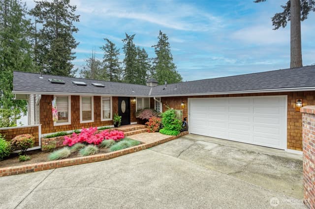 Property photo for 18816 51st Street E, Lake Tapps photo 2