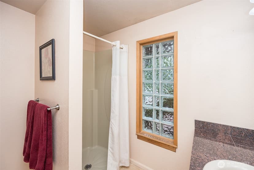 Property photo for 18816 51st Street E, Lake Tapps photo 14