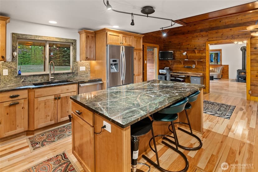 Property photo for 1061 Lauderdale Lane, Cle Elum photo 8