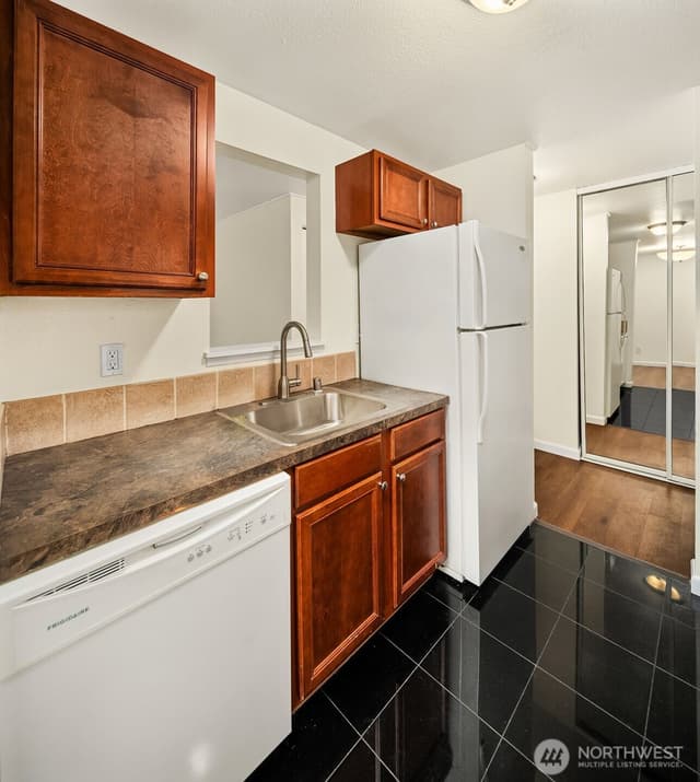 Property photo for 4501 Grandview Drive W #T-105, University Place photo 5